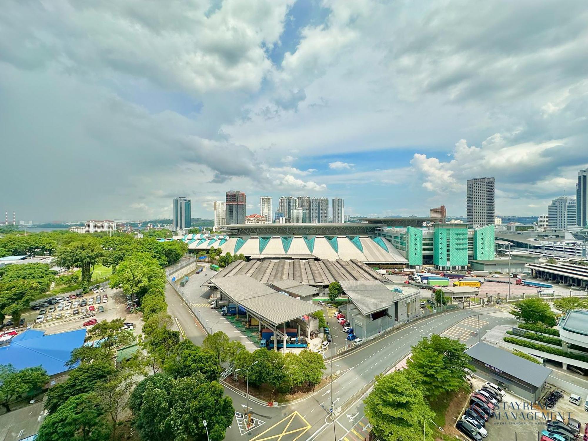 Twin Tower Residence Johor Bahru By Stayrene ภายนอก รูปภาพ